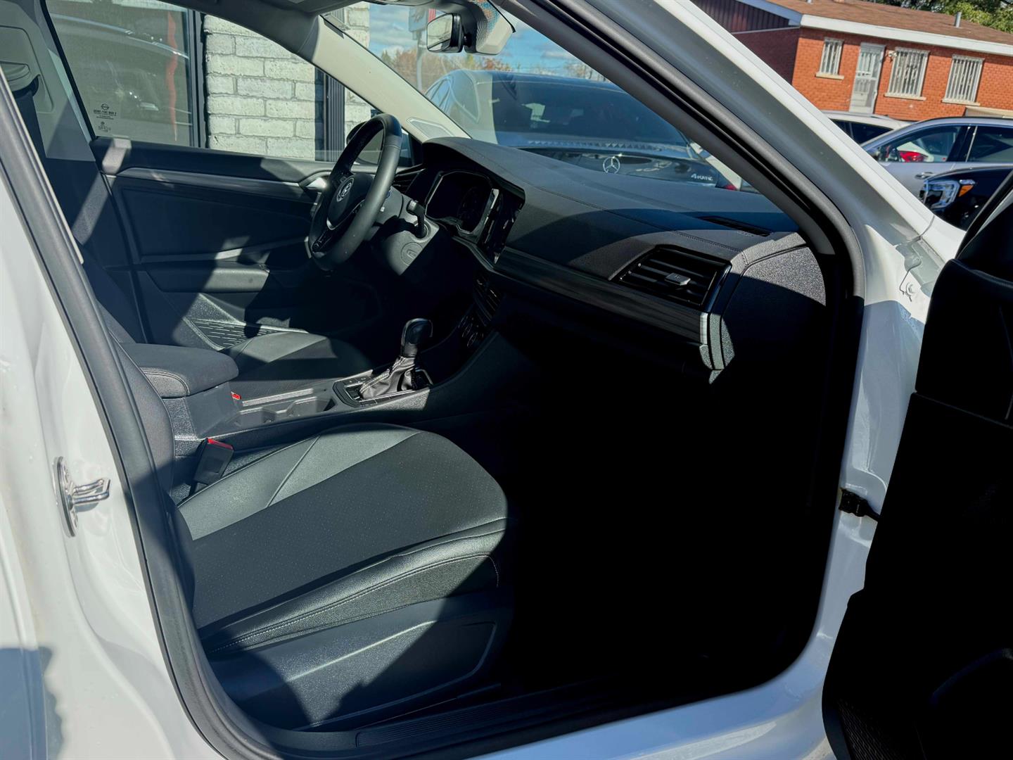 volkswagen Jetta 2021 - 17