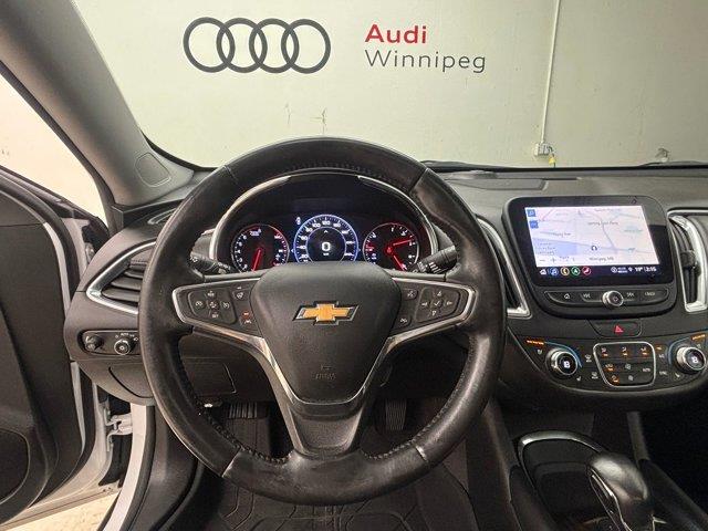 chevrolet Malibu 2021 - 12