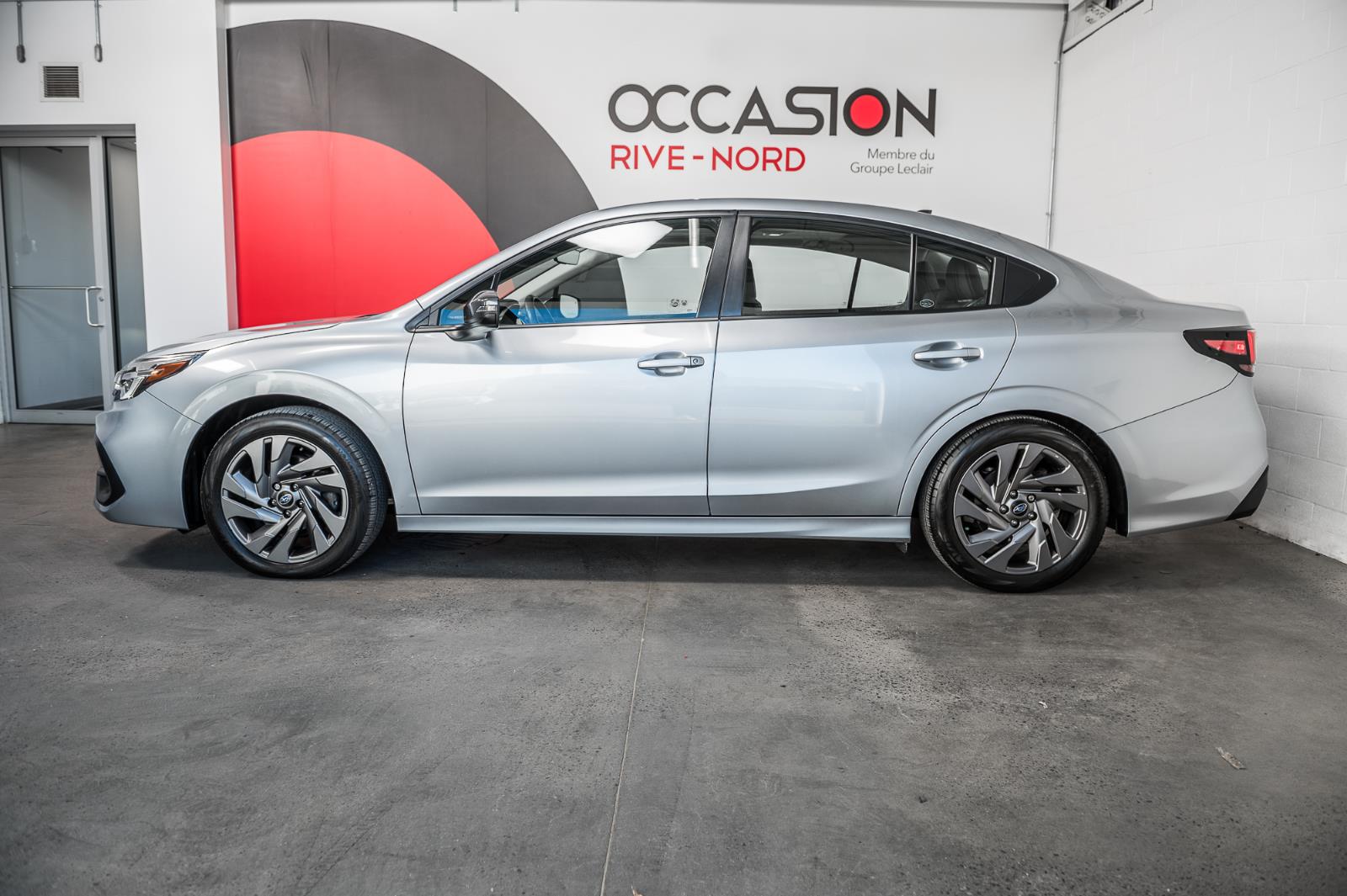 subaru Legacy 2023 - 10