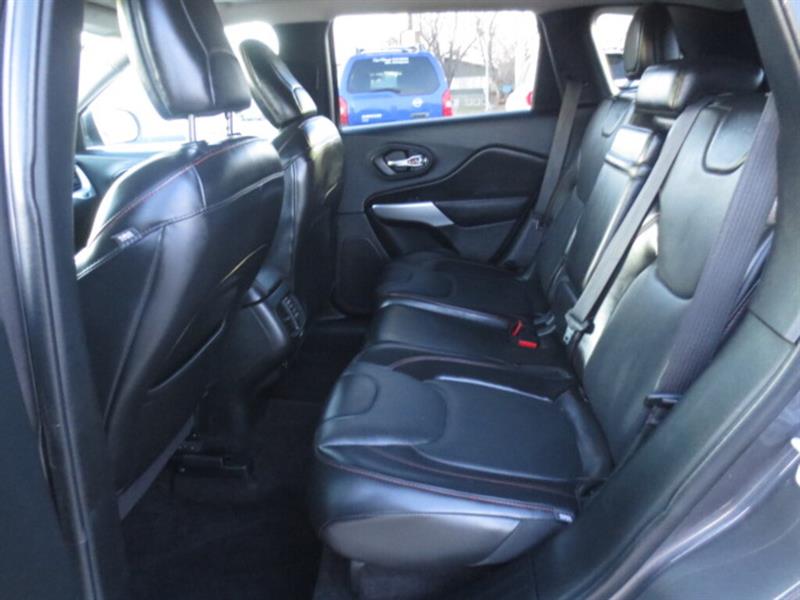 jeep Cherokee 2018 - 14