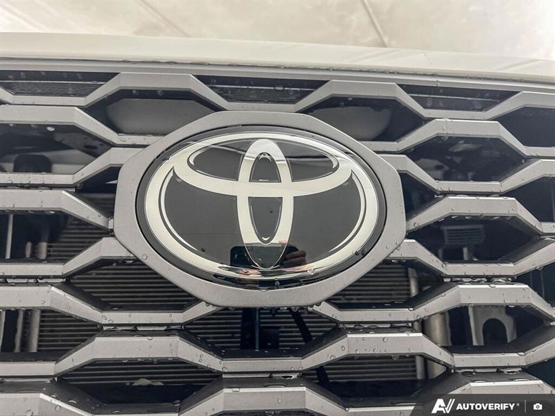 toyota Tacoma 2021 - 11