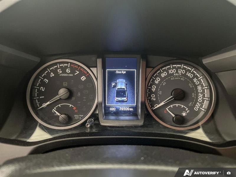 toyota Tacoma 2021 - 17