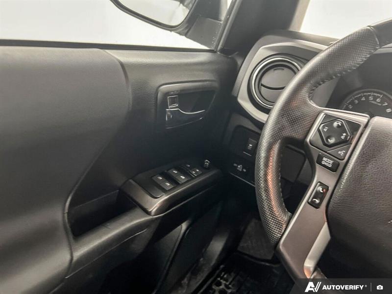 toyota Tacoma 2021 - 19