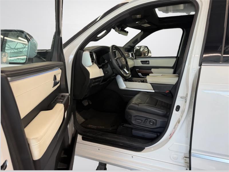 toyota Sequoia 2023 - 9