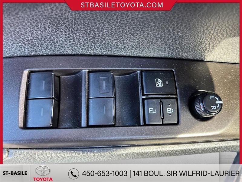 toyota Camry 2024 - 16