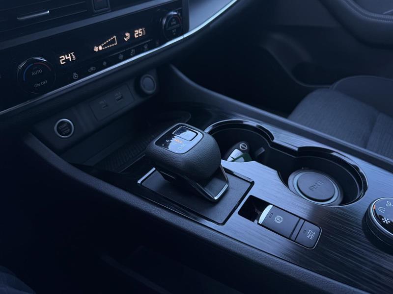 nissan Rogue 2022 - 16