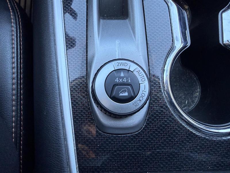 nissan Pathfinder 2020 - 23