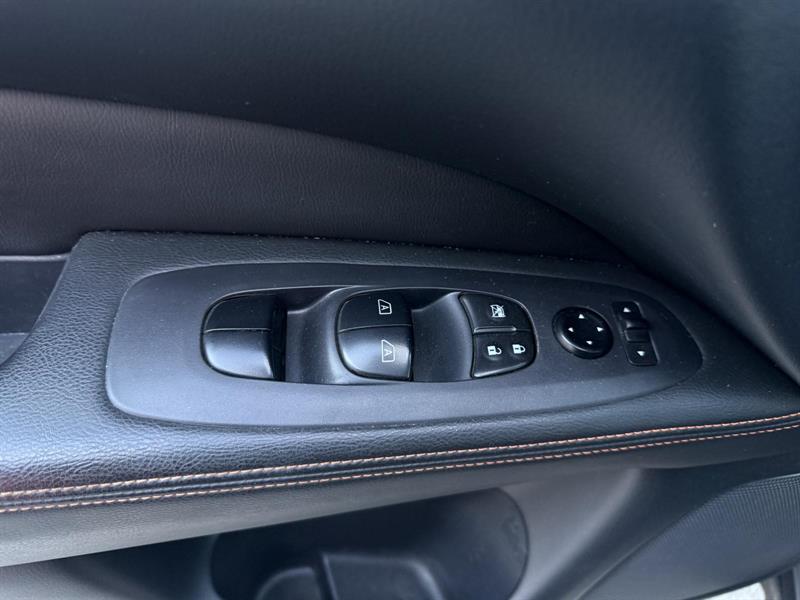 nissan Pathfinder 2020 - 25