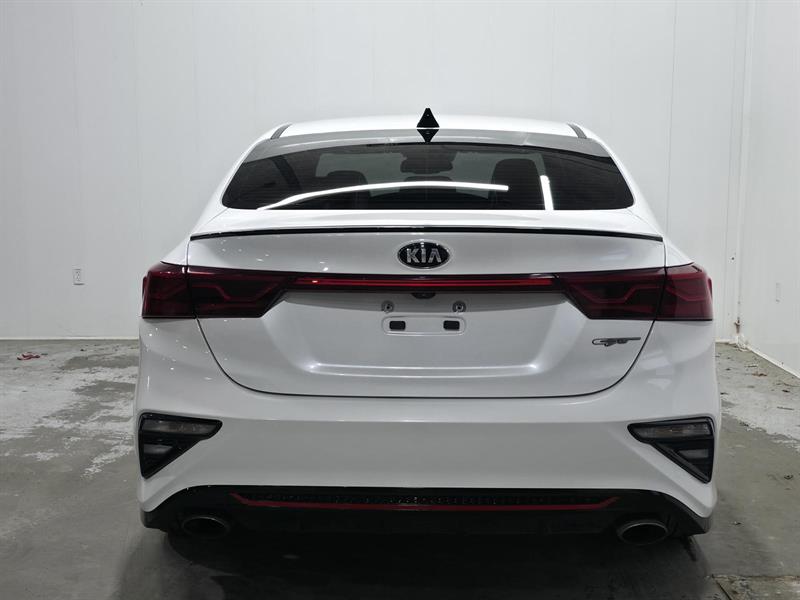 kia Forte 2021 - 9