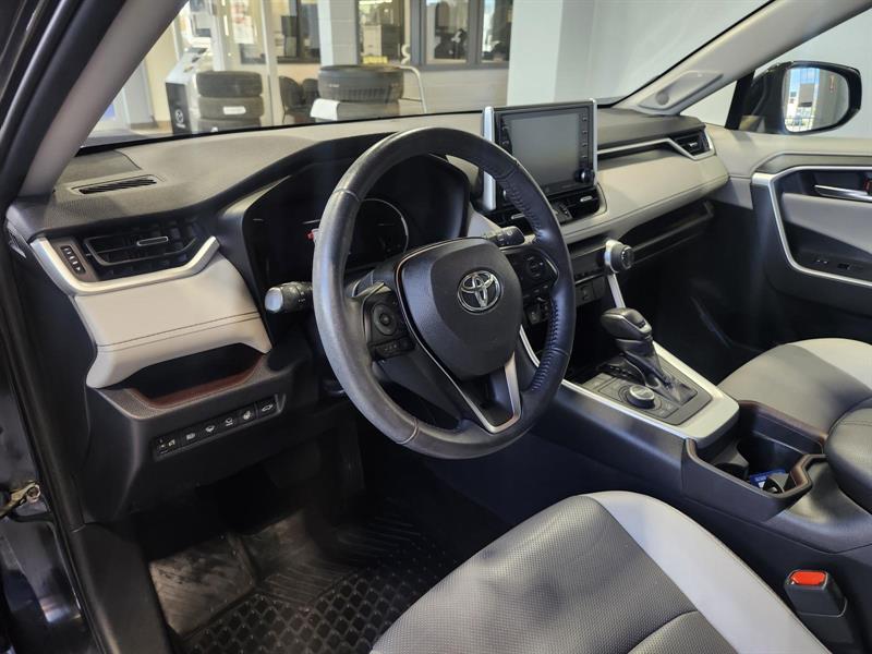 toyota RAV4 2019 - 10