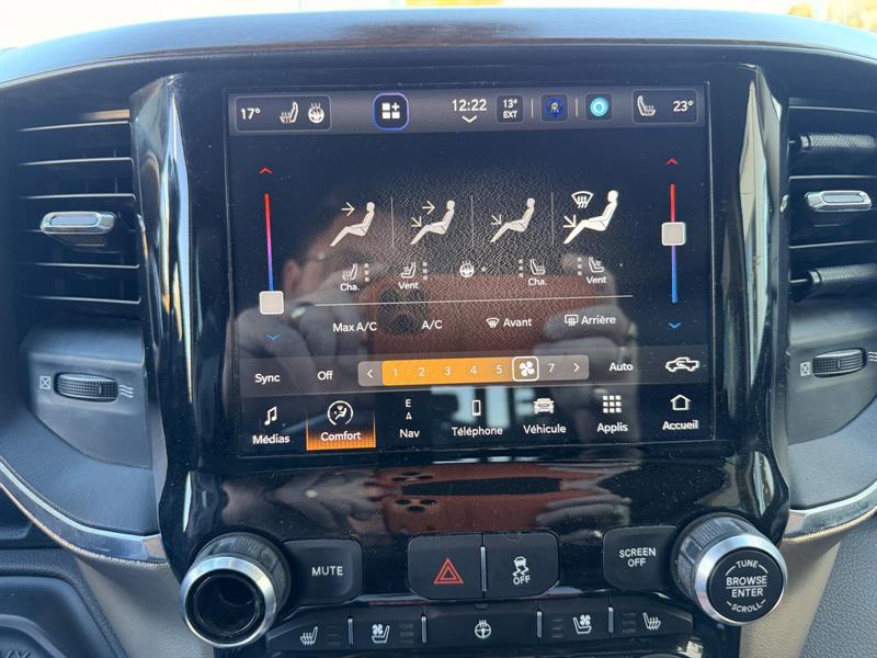 ram 2500 LARAMIE 2022 - 13