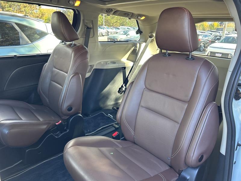 toyota Sienna 2020 - 12