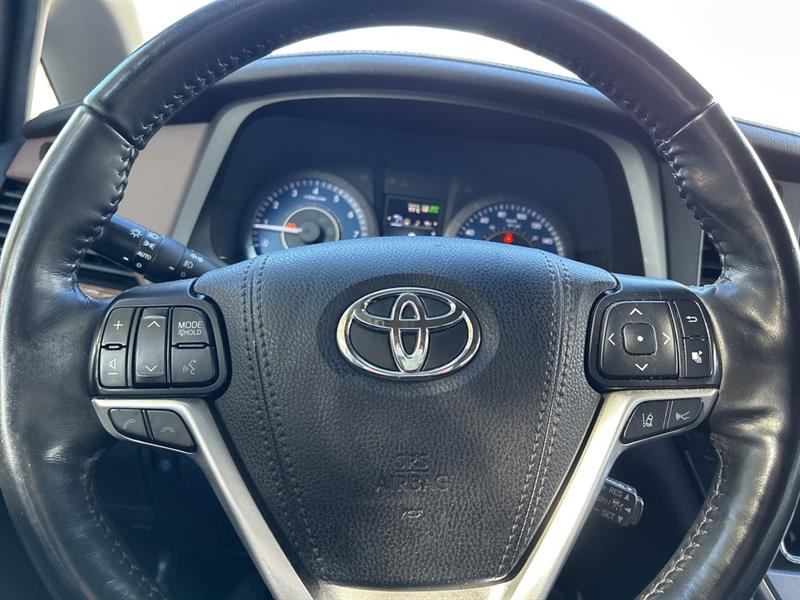 toyota Sienna 2020 - 16