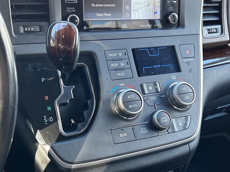 toyota Sienna 2020 - 18