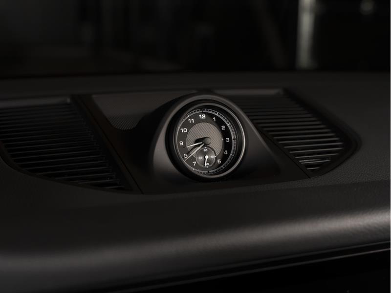 porsche Macan 2025 - 26