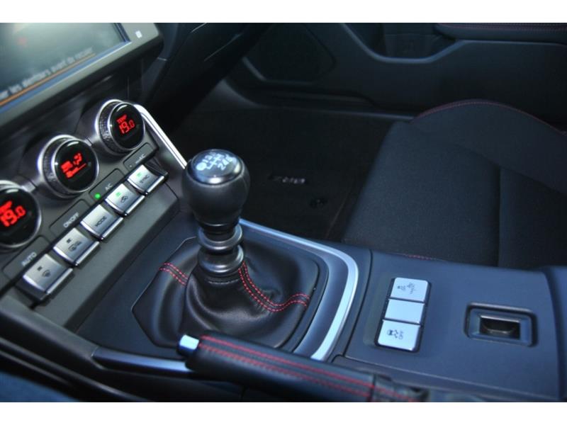 subaru BRZ 2023 - 19