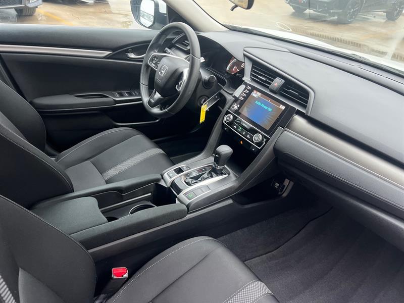 honda Civic 2021 - 24