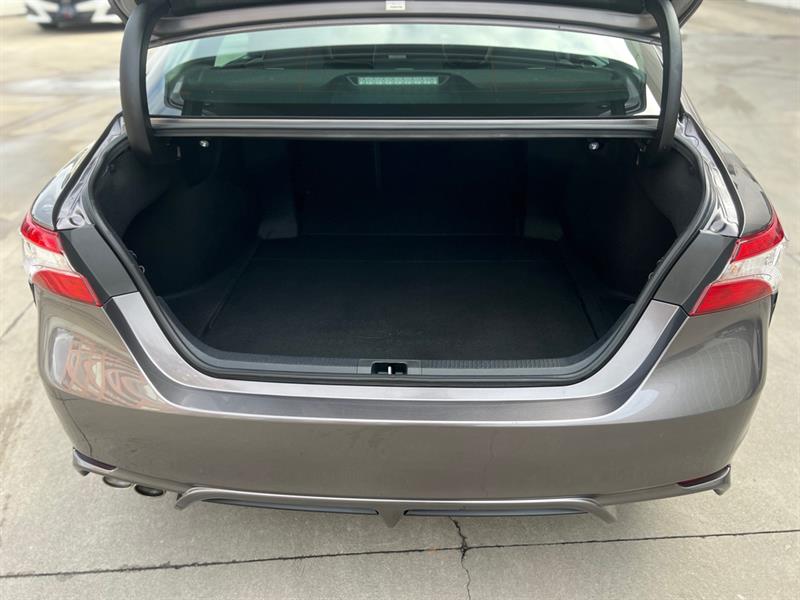 toyota Camry Hybrid 2020 - 23