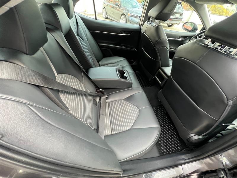 toyota Camry Hybrid 2020 - 24