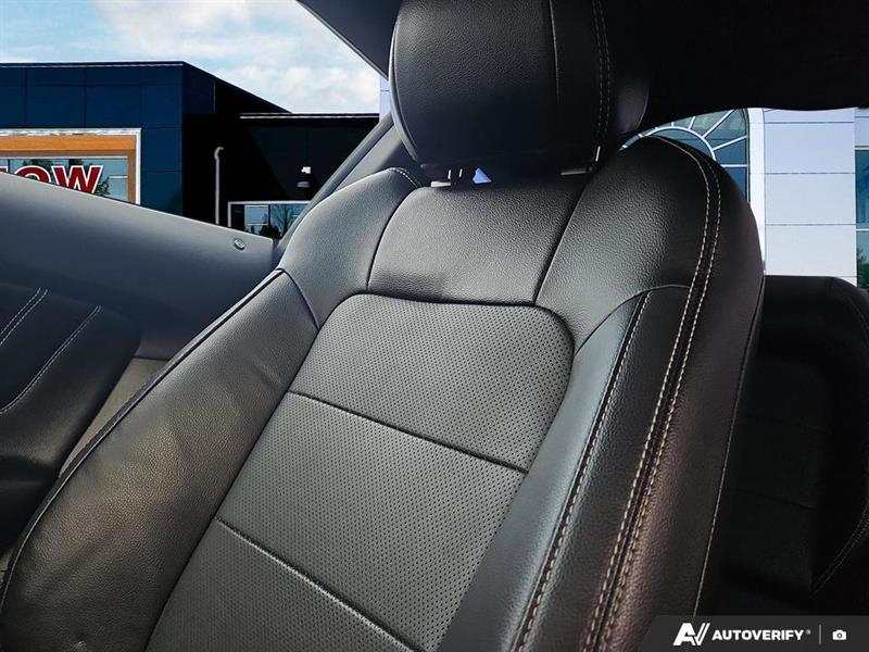 ford Mustang 2022 - 20