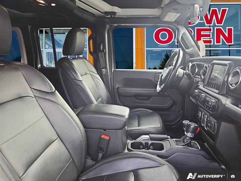 jeep Wrangler Unlimited 2020 - 22