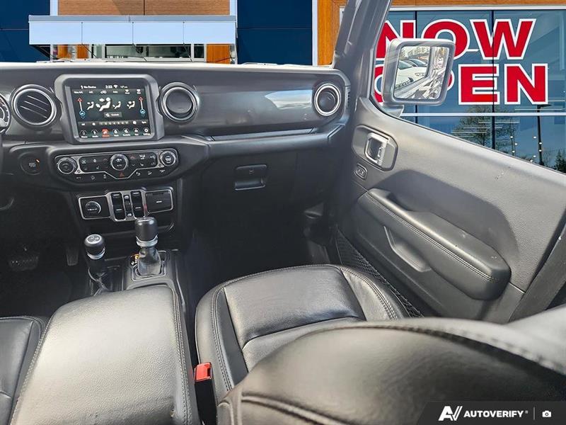 jeep Wrangler Unlimited 2020 - 25