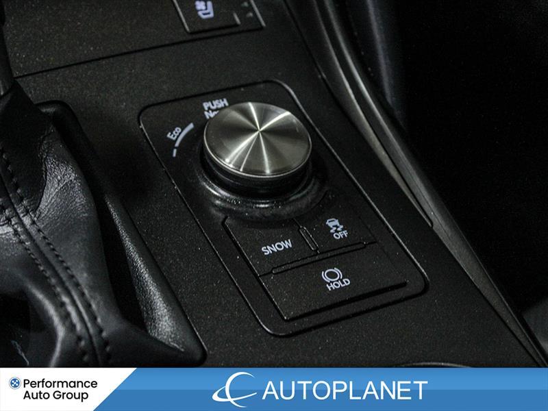 lexus IS 300 2023 - 29