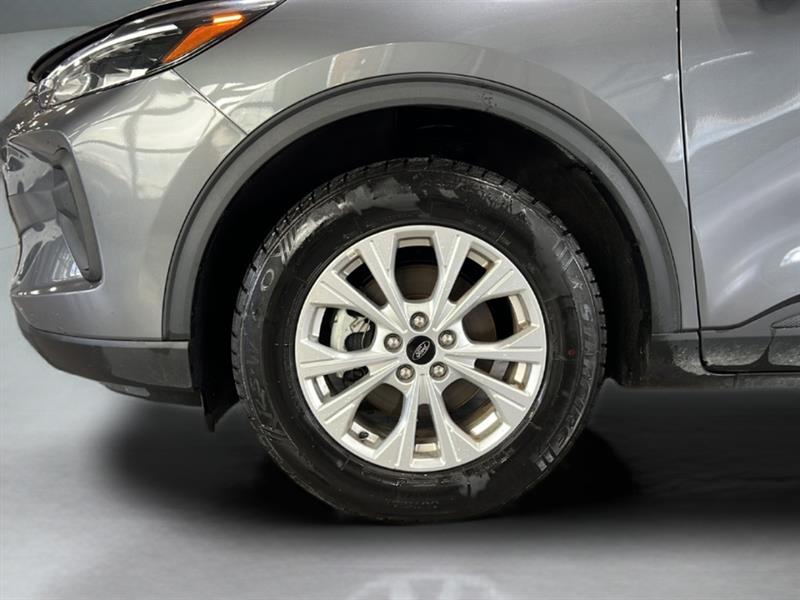 ford Escape 2023 - 12