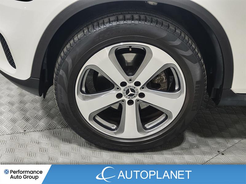 mercedes-benz GLC300 2022 - 12