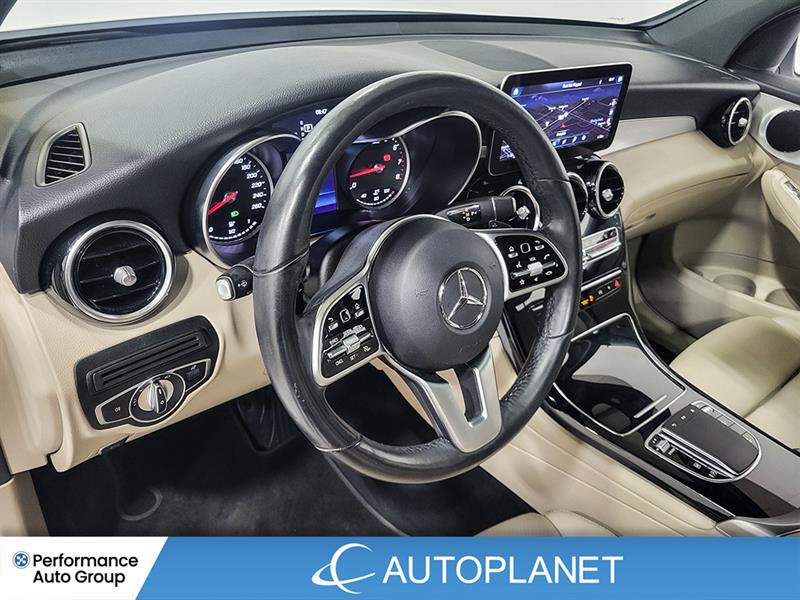 mercedes-benz GLC300 2022 - 18