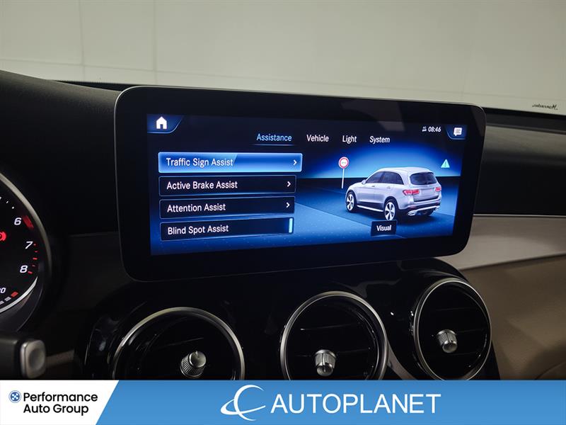 mercedes-benz GLC300 2022 - 35