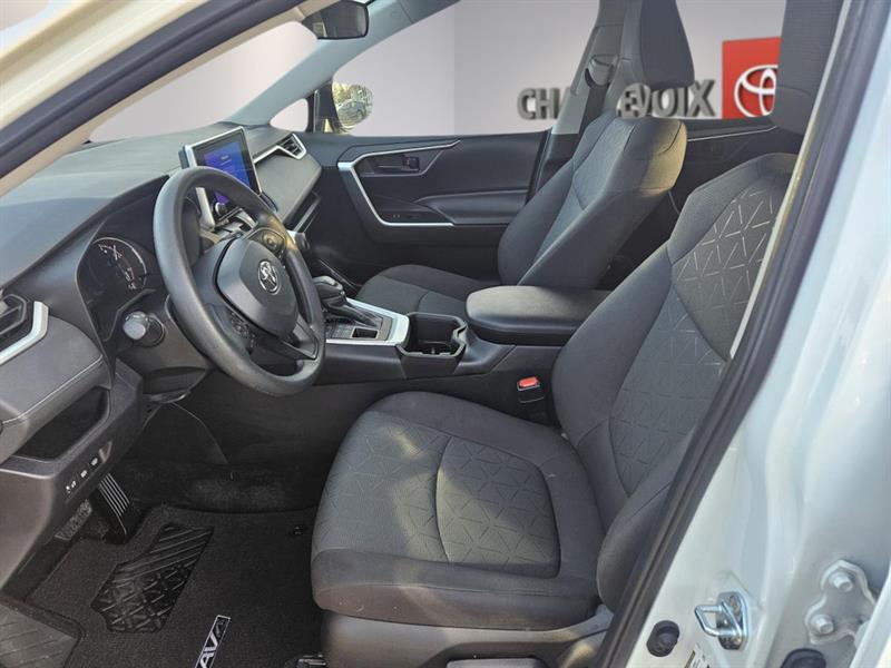 toyota RAV4 2023 - 11