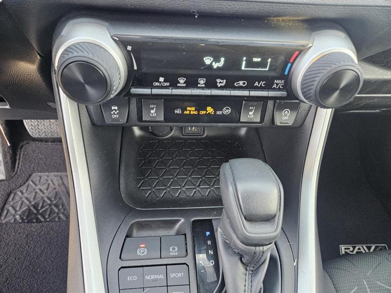 toyota RAV4 2023 - 16