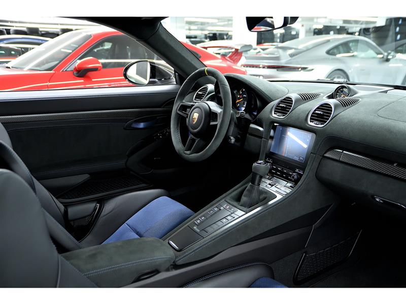 porsche 718 Cayman 2024 - 35