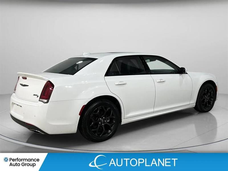 chrysler 300 2023 - 8