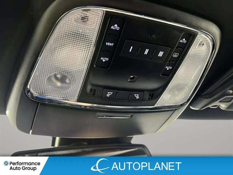 chrysler 300 2023 - 10