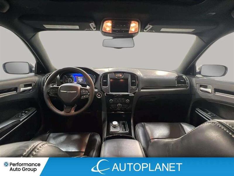 chrysler 300 2023 - 20