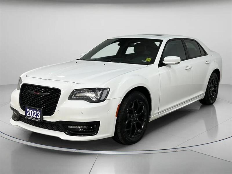 chrysler 300 2023 - 23