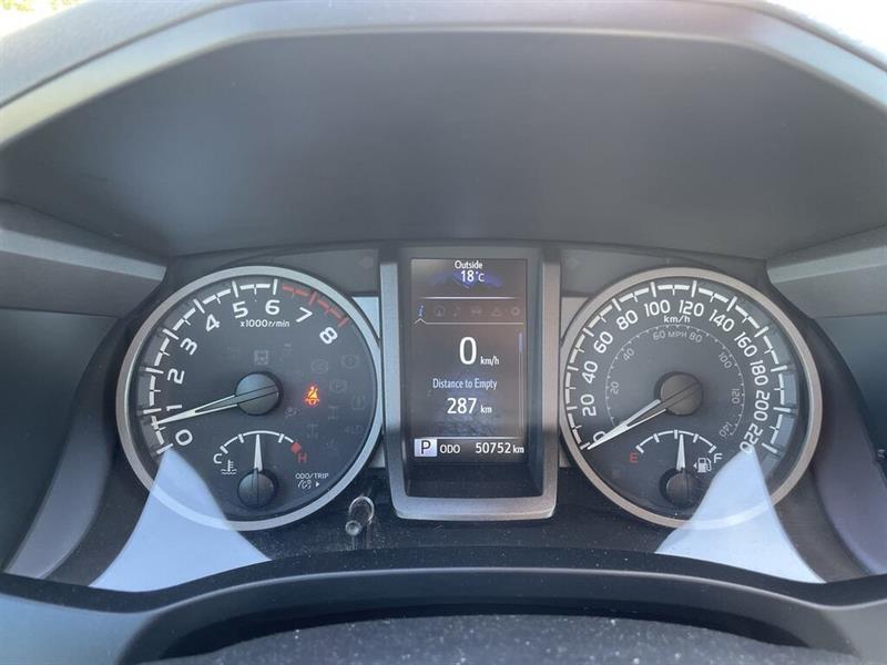 toyota Tacoma 2023 - 26