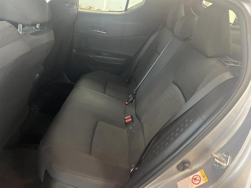 toyota C-HR 2018 - 23