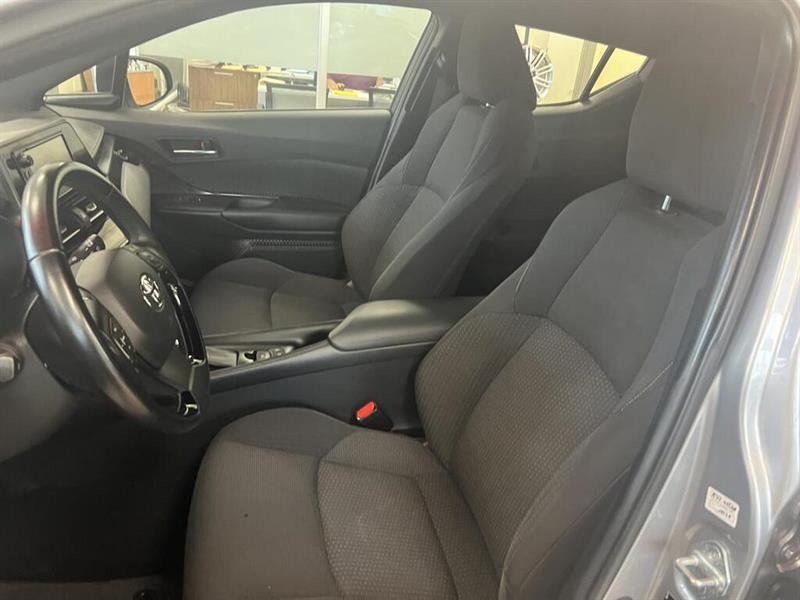 toyota C-HR 2018 - 24