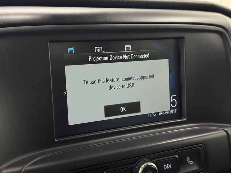 chevrolet Silverado 1500 2017 - 24