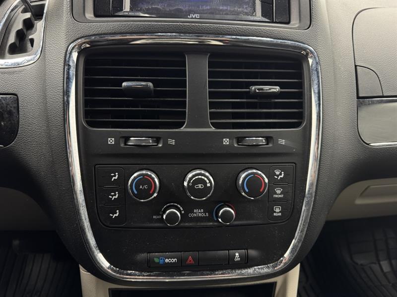 dodge Grand Caravan 2018 - 27