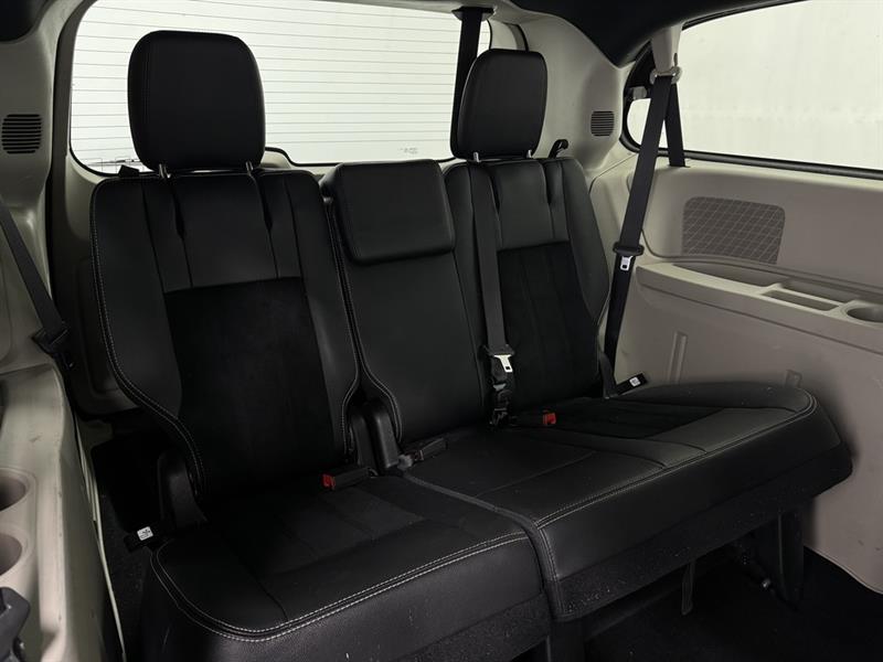 dodge Grand Caravan 2018 - 31