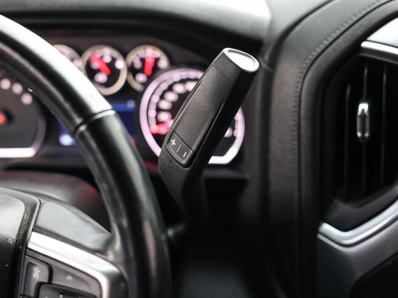 chevrolet Silverado 2022 - 31