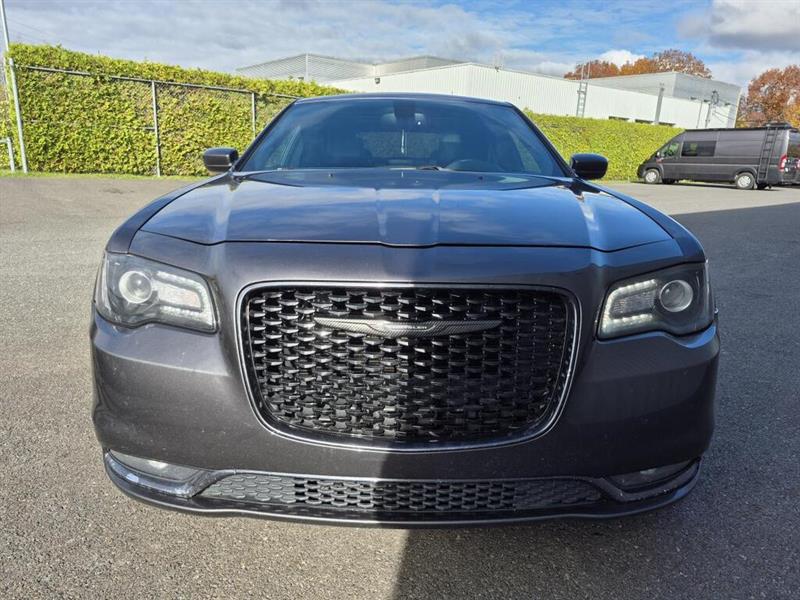 chrysler 300 2016 - 9