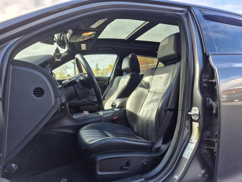 chrysler 300 2016 - 12