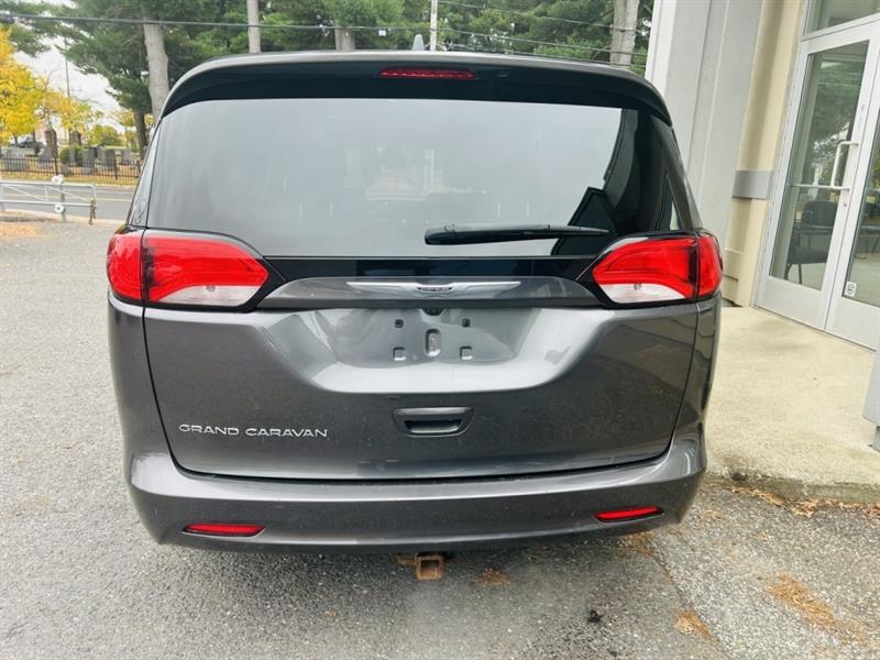 chrysler Grand Caravan 2022 - 5