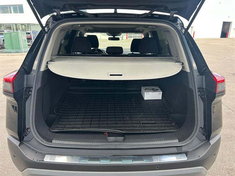 nissan Rogue 2023 - 16