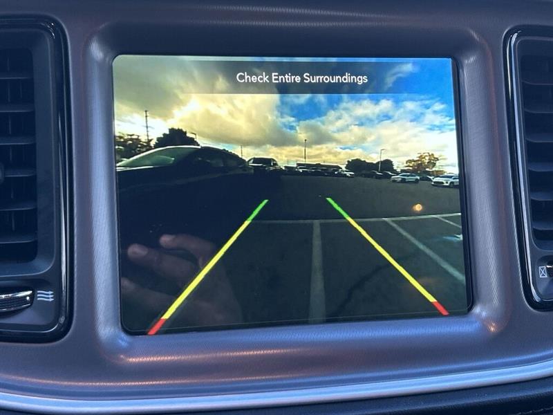 dodge Challenger 2021 - 25